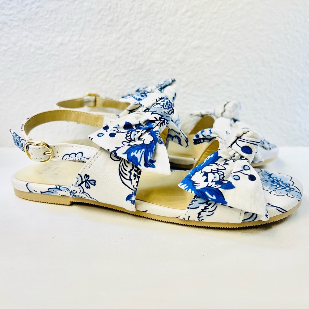 ♥️HP JANIE AND JACK Floral Bow Sandals Sz 12 White Blue Capri Island Floral NWOT - Picture 5 of 9